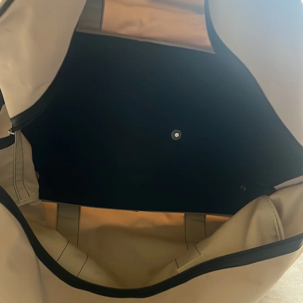 Calvin Klein roller luggage perfect for a carry-on use have some stain